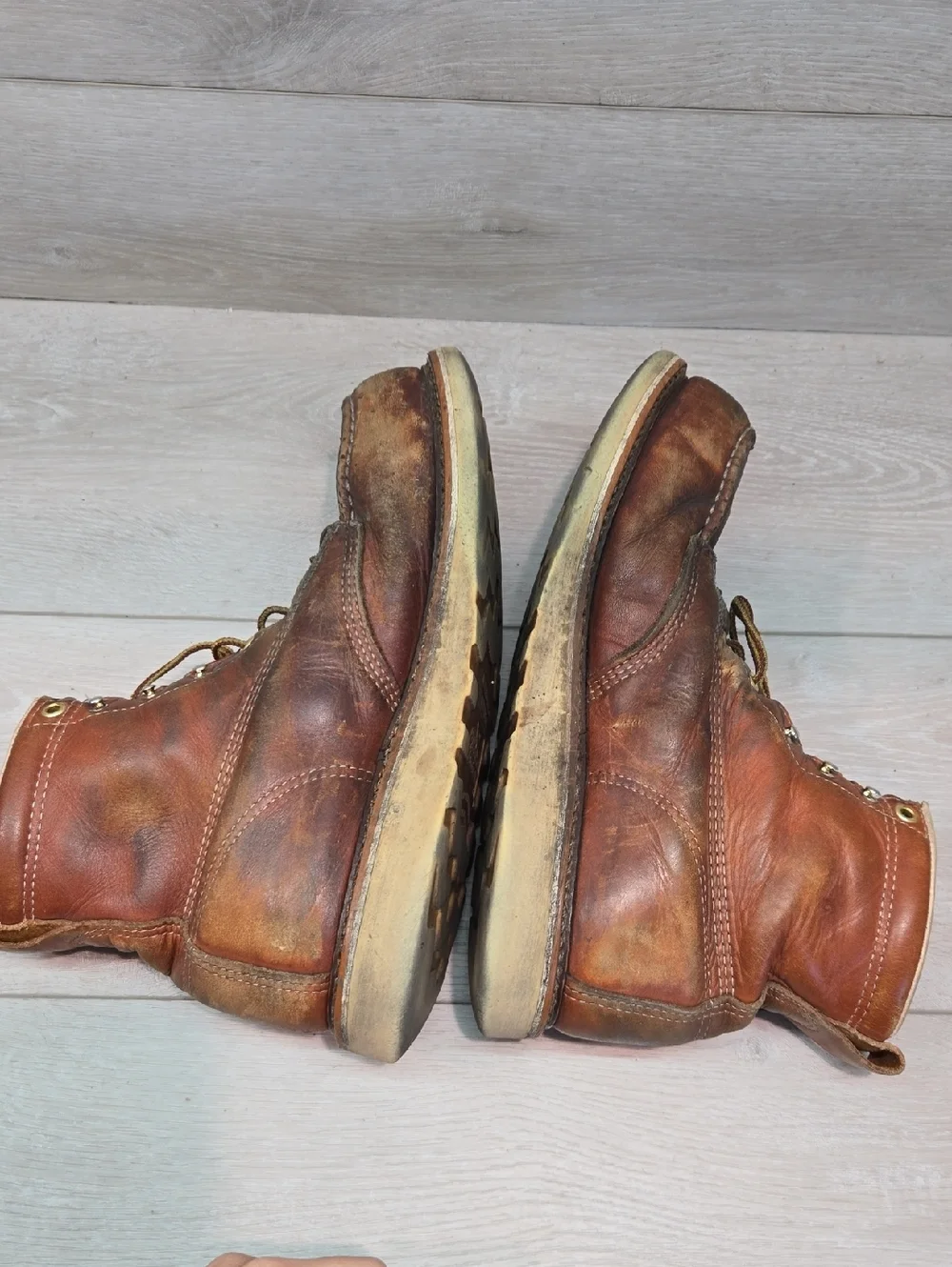 Thorogood Men's 2413-18 Steel Toe Brown Leather Work Boots USA Shoes Sz 9D